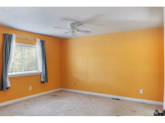 87624 PARKSIDE Dr, Florence, OR 97439