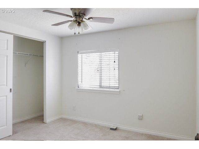 87624 PARKSIDE Dr, Florence, OR 97439