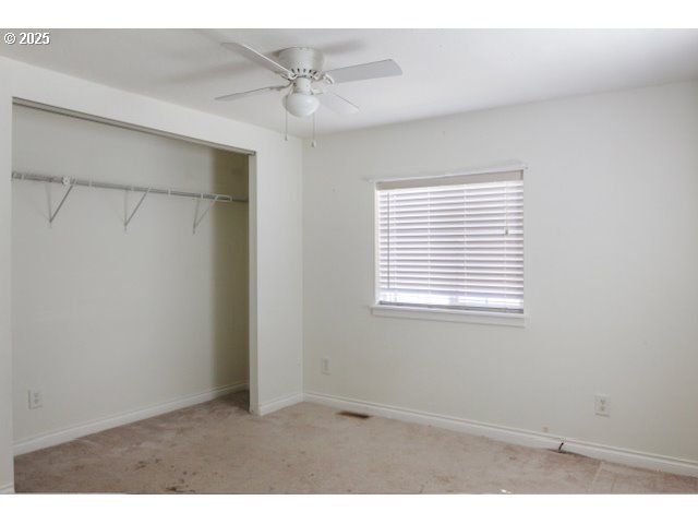 87624 PARKSIDE Dr, Florence, OR 97439