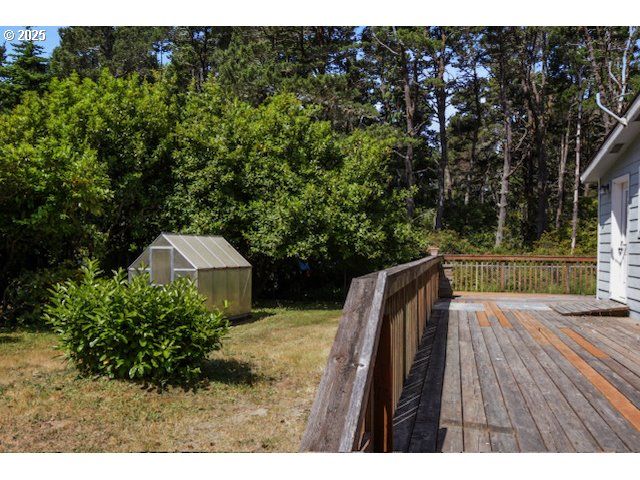 87624 PARKSIDE Dr, Florence, OR 97439