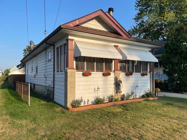 7417 28th AVENUE, Kenosha, WI 53143