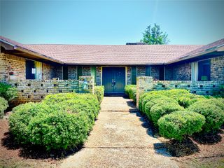 310 Lori Lane, Brownwood, TX 76801