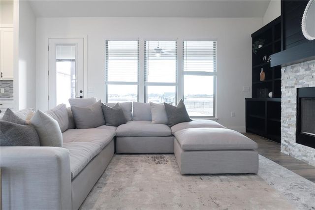 9451 W Charter Oak Road, Edmond, OK 73025