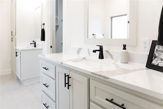 9451 W Charter Oak Road, Edmond, OK 73025