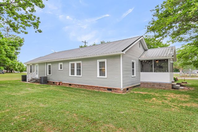 171 John Street, Harleyville, SC 29448