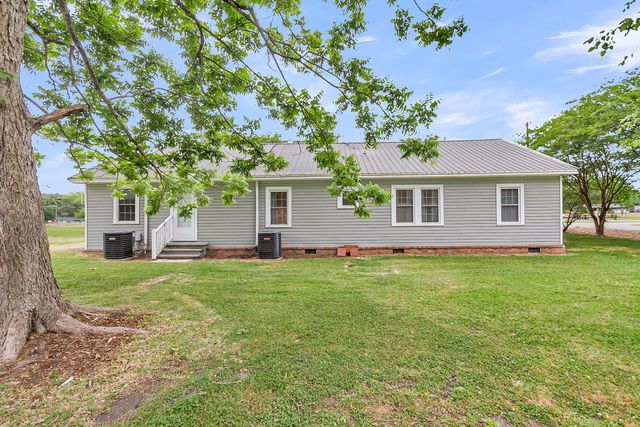 171 John Street, Harleyville, SC 29448