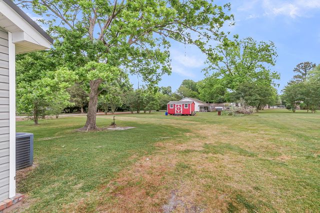 171 John Street, Harleyville, SC 29448