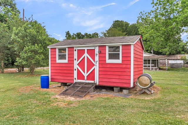 171 John Street, Harleyville, SC 29448