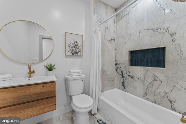 1807 N MILTON AVE, Baltimore, MD 21213