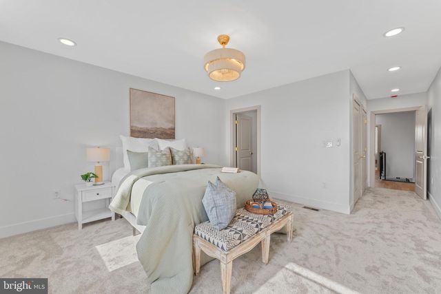 1807 N MILTON AVE, Baltimore, MD 21213