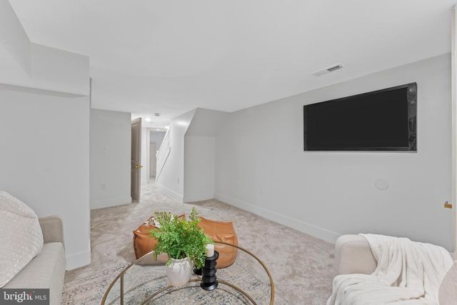 1807 N MILTON AVE, Baltimore, MD 21213