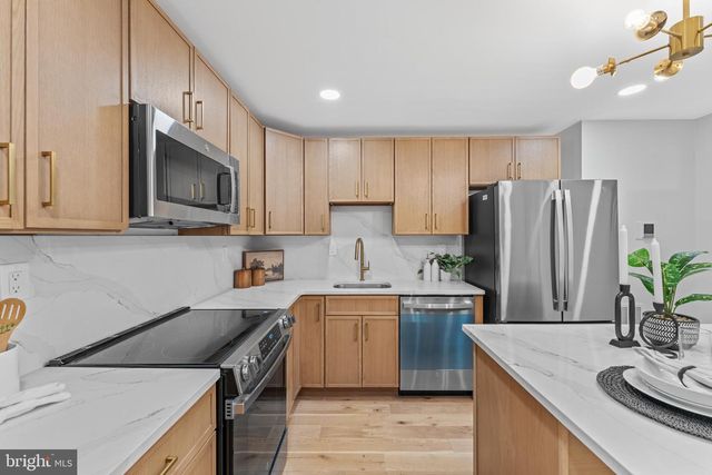 1807 N MILTON AVE, Baltimore, MD 21213