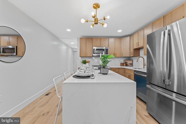 1807 N MILTON AVE, Baltimore, MD 21213