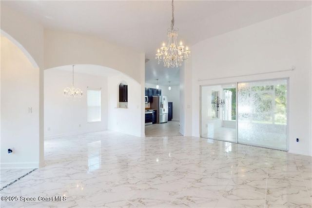 115 Briarcliff Circle, Sebastian, FL 32958