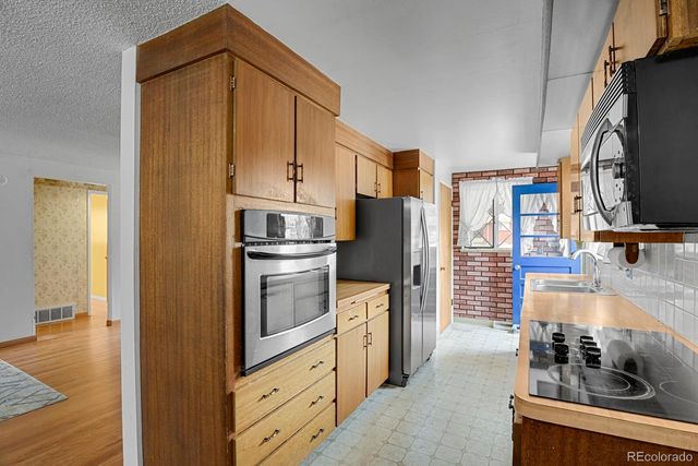 8061 Tennyson Street, Westminster, CO 80031