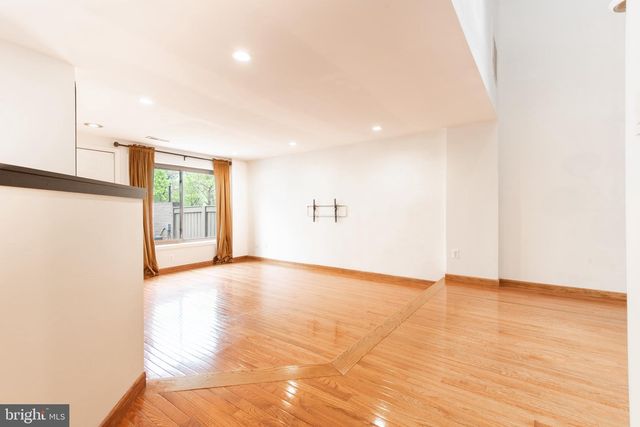 18153 TUNSTALL DR, Gaithersburg, MD 20886