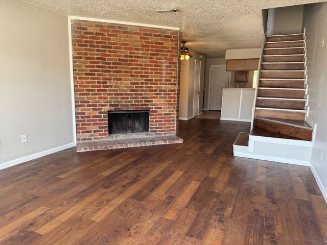 9495 Olde Towne Row, Dallas, TX 75227