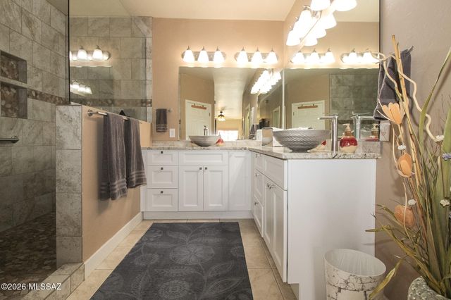 3646 E Farrier Drive, Tucson, AZ 85739