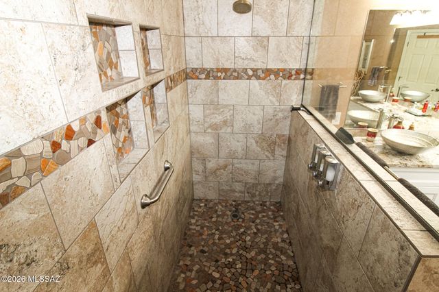 3646 E Farrier Drive, Tucson, AZ 85739