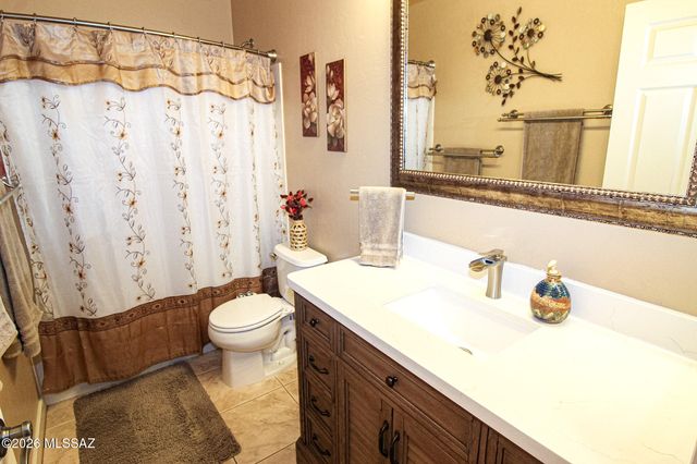 3646 E Farrier Drive, Tucson, AZ 85739