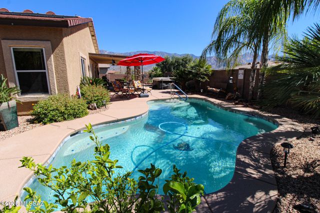 3646 E Farrier Drive, Tucson, AZ 85739