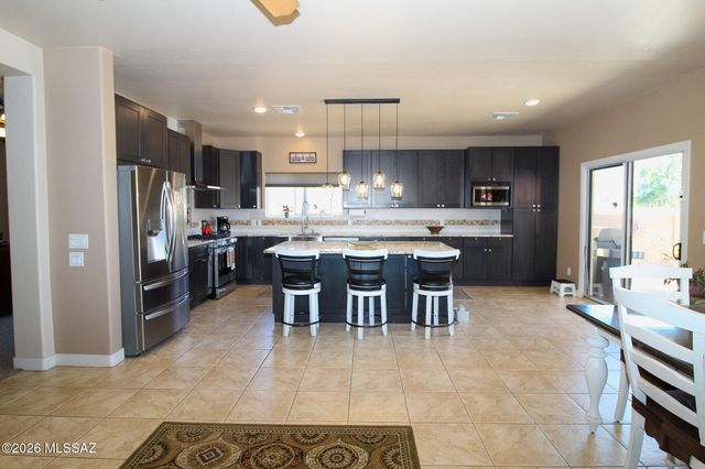 3646 E Farrier Drive, Tucson, AZ 85739