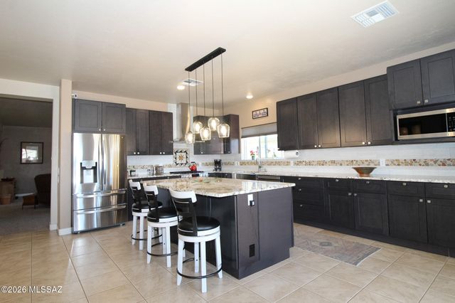 3646 E Farrier Drive, Tucson, AZ 85739