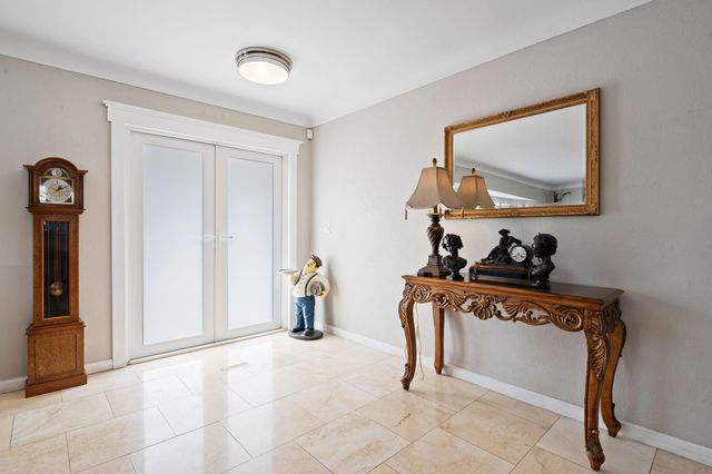 2821 NE 9th Court, Pompano Beach, FL 33062