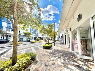 3530 NW 83, Doral, FL 33122