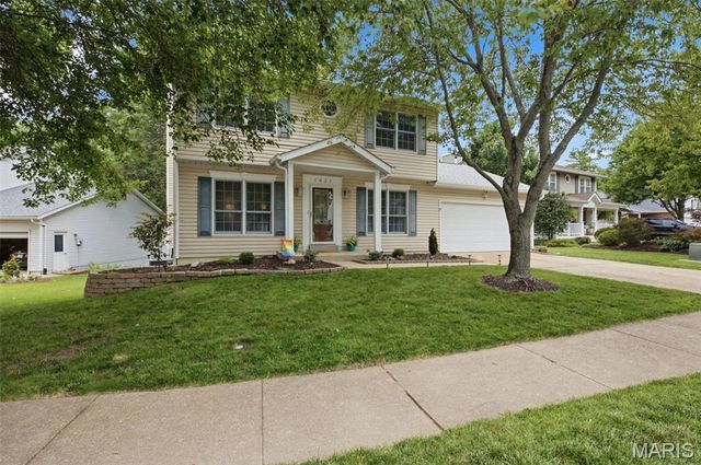 1421 Briarcreek Drive, Kirkwood, MO 63122