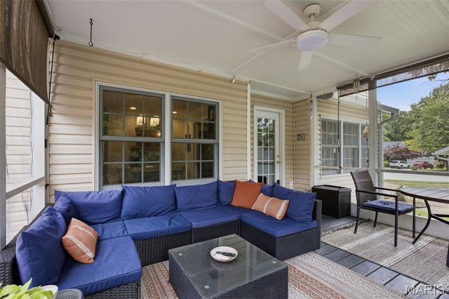 1421 Briarcreek Drive, Kirkwood, MO 63122