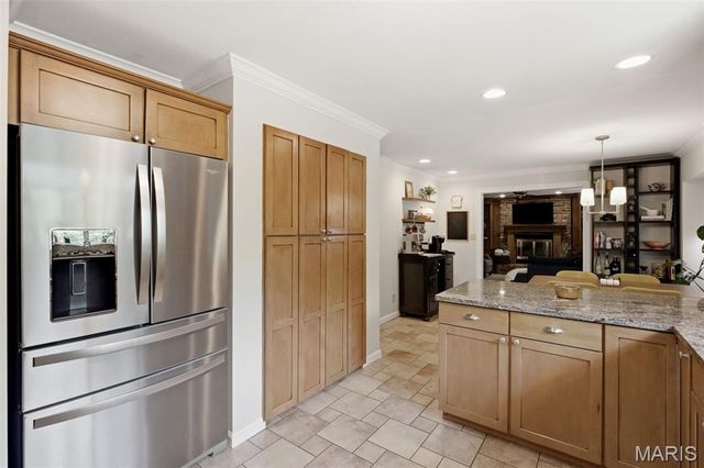 1421 Briarcreek Drive, Kirkwood, MO 63122