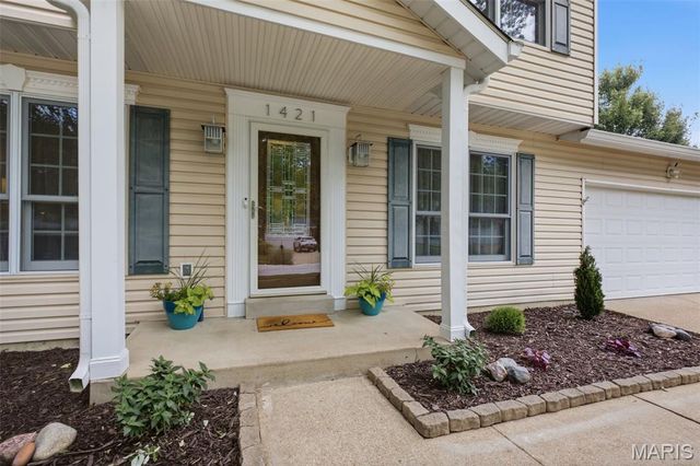 1421 Briarcreek Drive, Kirkwood, MO 63122