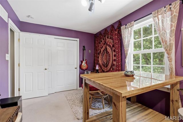 1421 Briarcreek Drive, Kirkwood, MO 63122