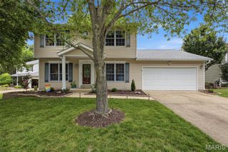 1421 Briarcreek Drive, Kirkwood, MO 63122