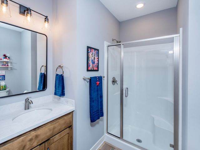 9088 62nd Street S, Cottage Grove, MN 55016