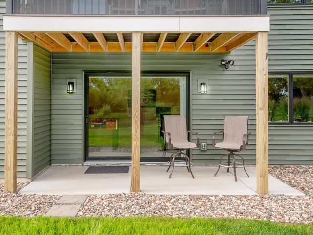 9088 62nd Street S, Cottage Grove, MN 55016