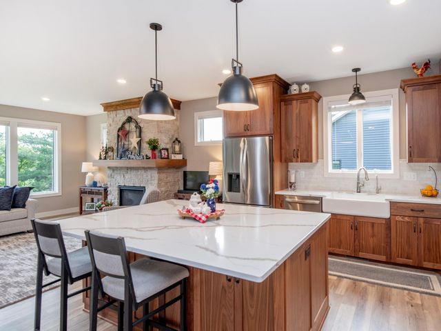 9088 62nd Street S, Cottage Grove, MN 55016