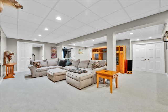 635 Maplewood Circle, Elburn, IL 60119
