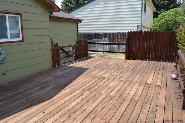 2218 APACHE ST, Cheyenne, WY 82009