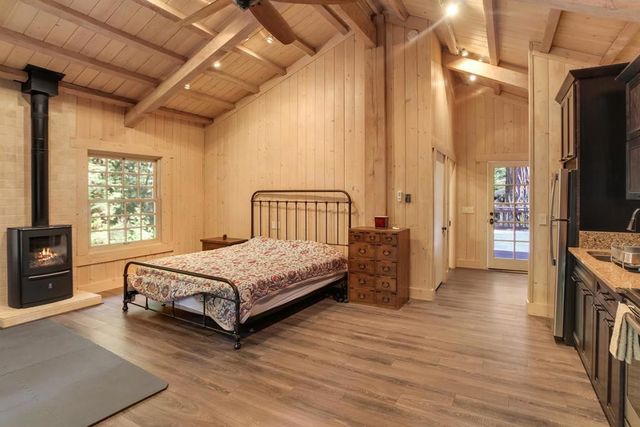 131 Buss Road, La Honda, CA 94020