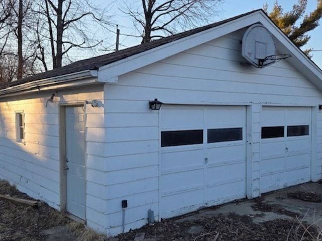 2413 Eastline Drive, Joliet, IL 60431