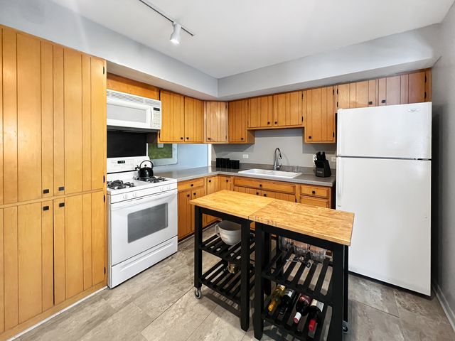 18324 Roy Street, Lansing, IL 60438