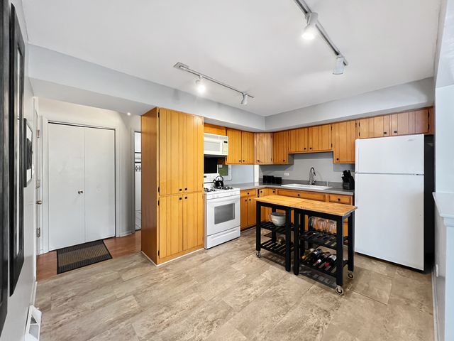 18324 Roy Street, Lansing, IL 60438