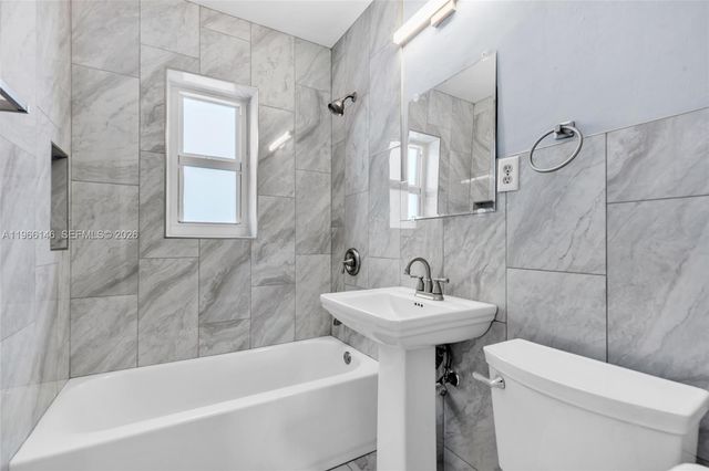 392 Payne Dr, Miami Springs, FL 33166