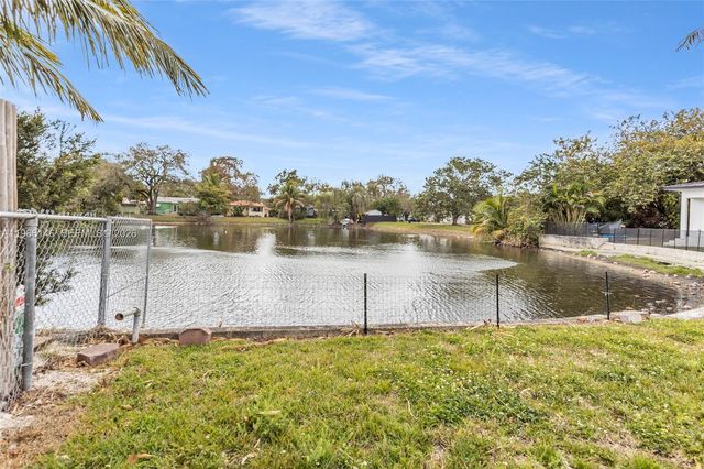 392 Payne Dr, Miami Springs, FL 33166