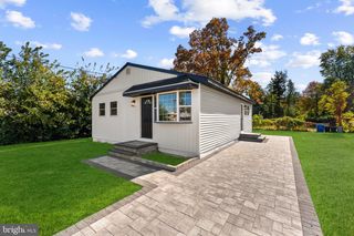 726 SMITH LN, Mount Holly, NJ 08060