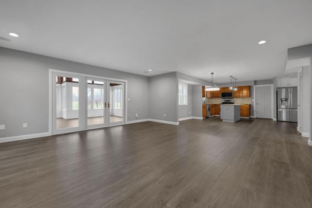 7785 Kate Brown Drive, Dublin, OH 43017