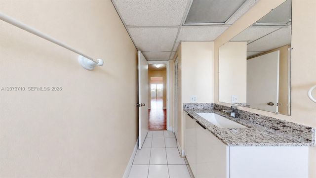 9363 Fontainebleau Boulevard H205, Miami, FL 33172