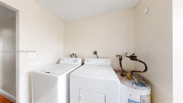 9363 Fontainebleau Boulevard H205, Miami, FL 33172